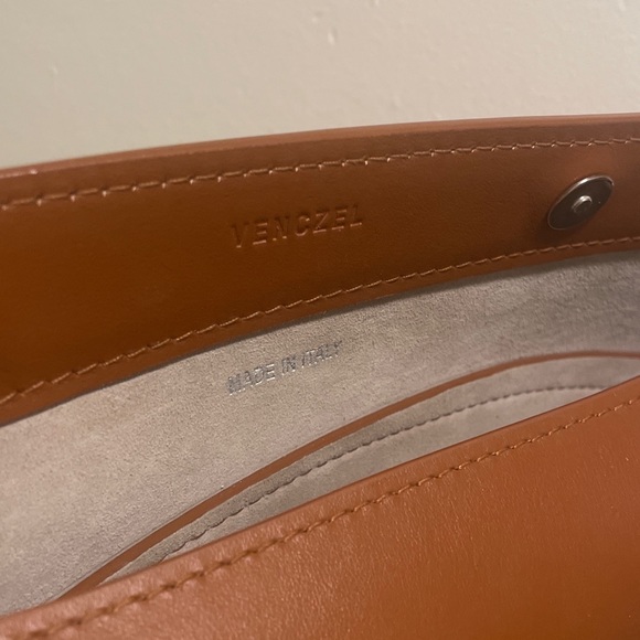 Venczel Learher bag/ Made in Italy - Picture 7 of 7
